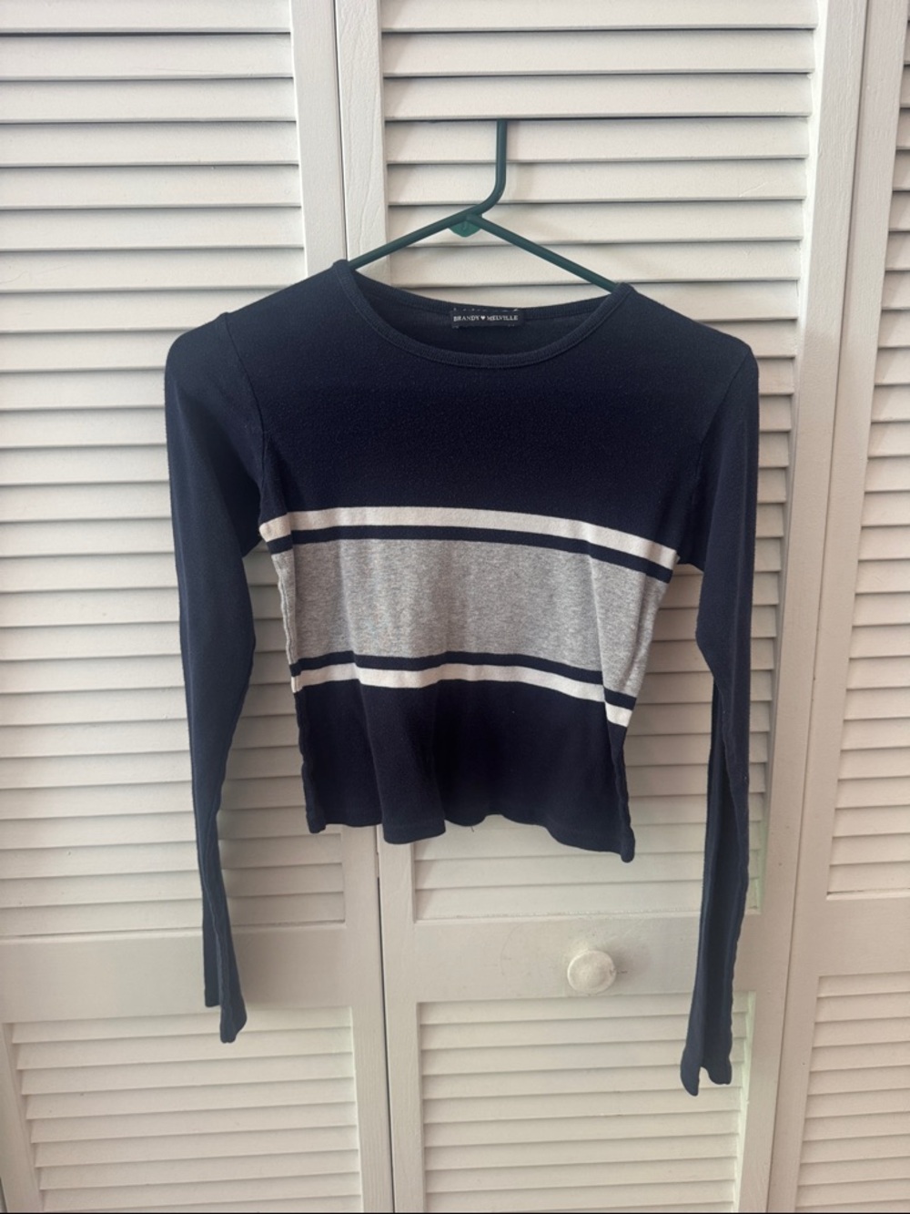 Brandy Melville Black and Gray Striped Long Sleeve Tee
